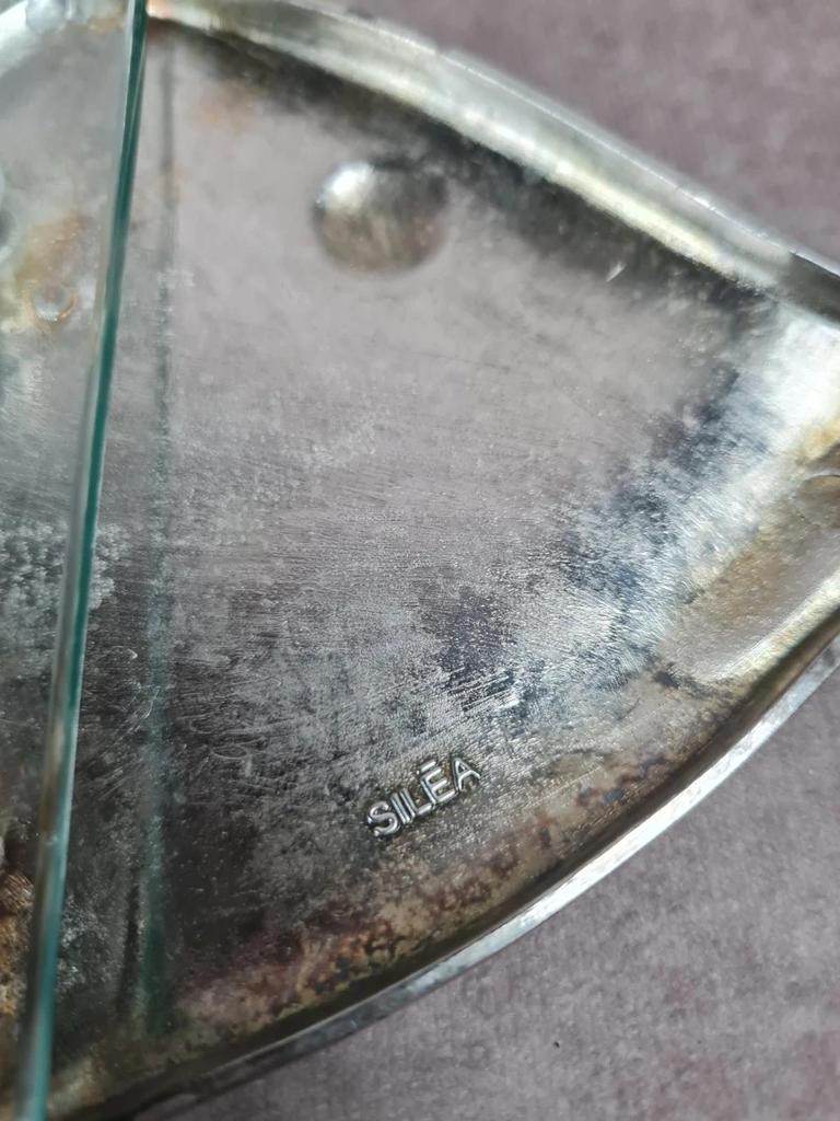 Dessous - de - plat poisson en verre & métal argenté 🐟