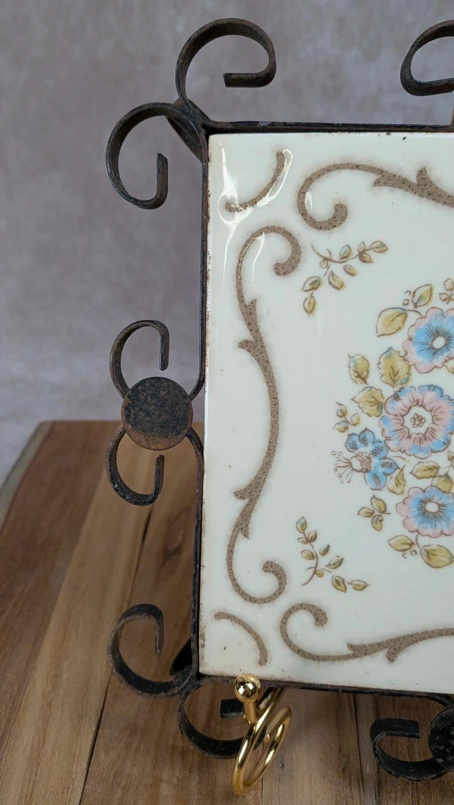 Dessous de plat Villeroy & Boch ancien – décor fleuri pastel