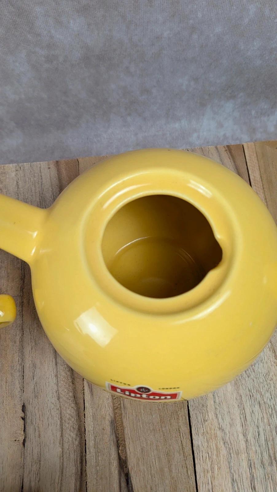 Ensemble Lipton vintage théière tasse empilable jaune