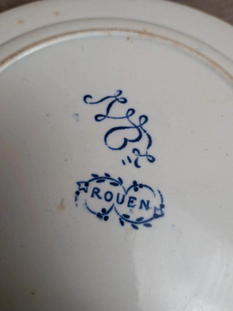 Lot de 2 assiettes creuses en terre de fer Jules Vieillard Bordeaux – Rouen