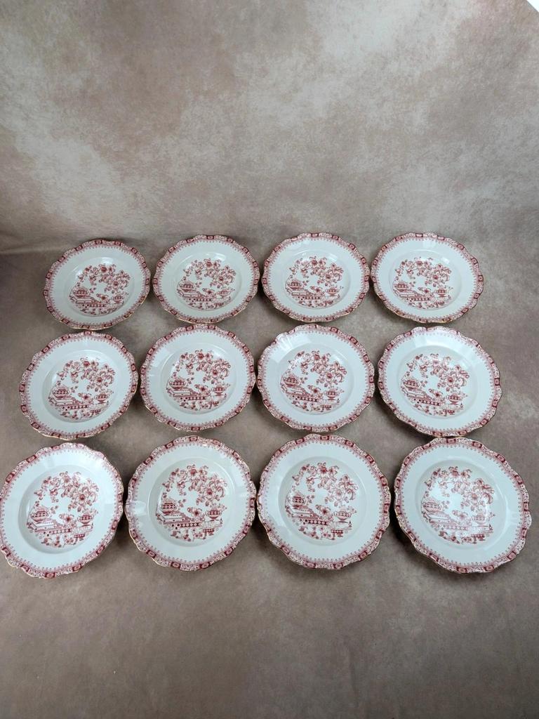 Lot de 12 assiettes creuses Seltmann Weiden Bavaria Theresia rouge
