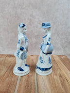 Duo de petits personnages en porcelaine bleue et blanche 🎩👒