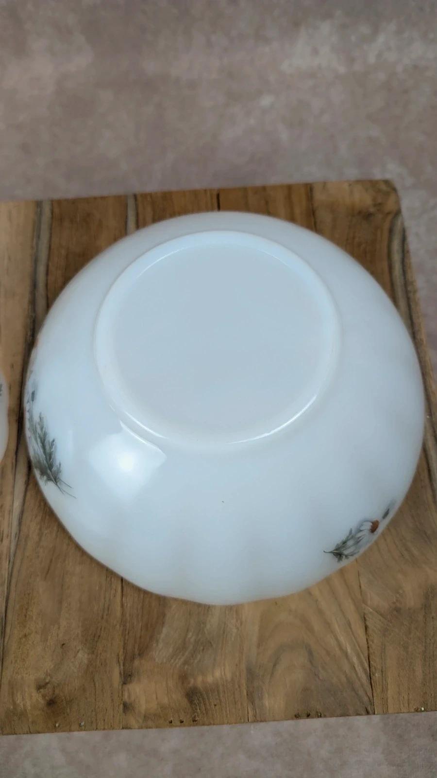 Duo de saladiers Arcopal – Motif Marguerite