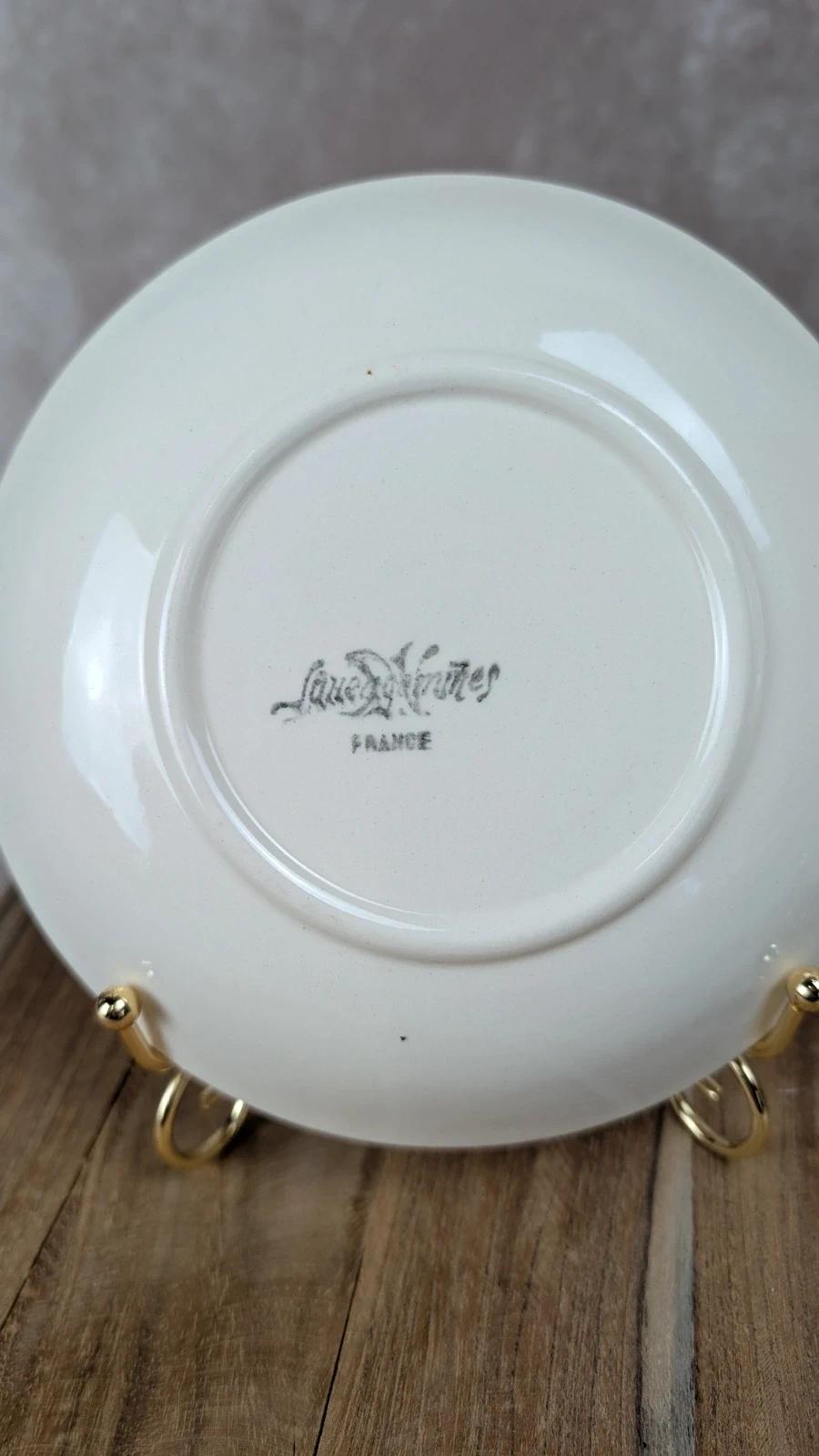 Duo de sous - tasses anciennes Sarreguemines & Digoin – décor doré
