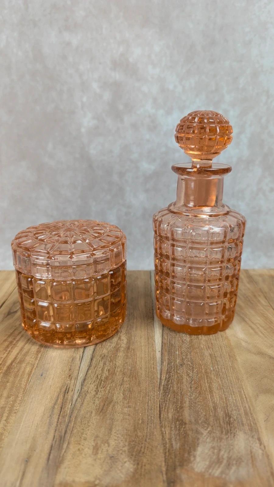 Duo de toilette Art Déco en cristal de Bayel – flacon + pot rosé