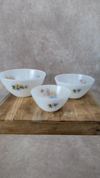 Lot de 3 saladiers vintage Arcopal – motif fleurs des champs