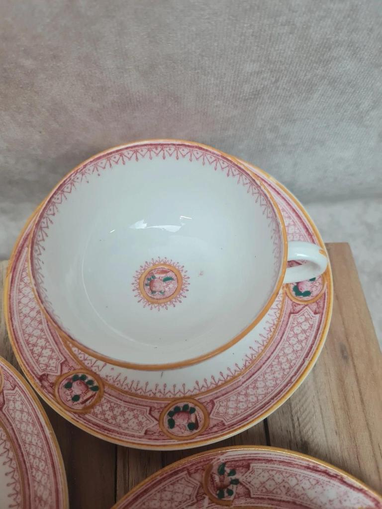 Service ancien 6 tasses porcelaine, Grand Dépôt Émile Bourgeois Paris