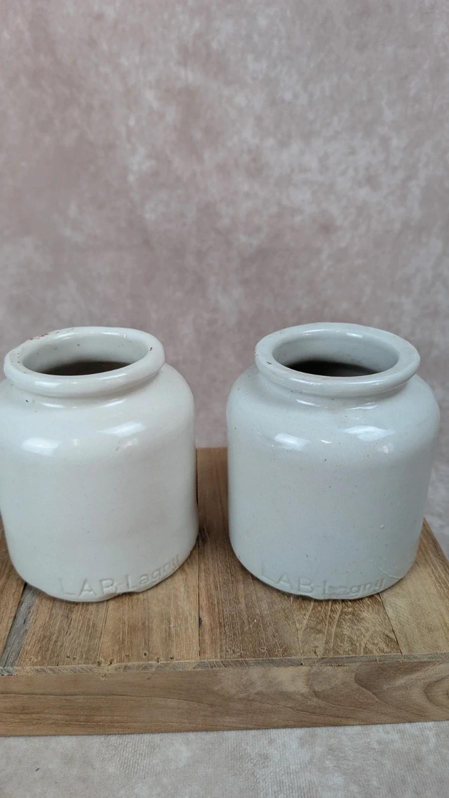 Deux pots anciens en grès blanc Lar Lagny – déco vintage campagne 🏺🤍