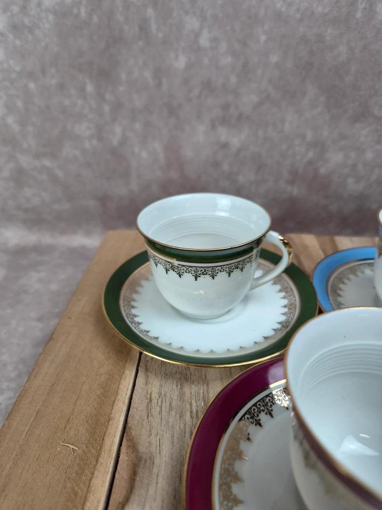 Lot de 5 tasses et soucoupes vintage en porcelaine de Limoges multicolore