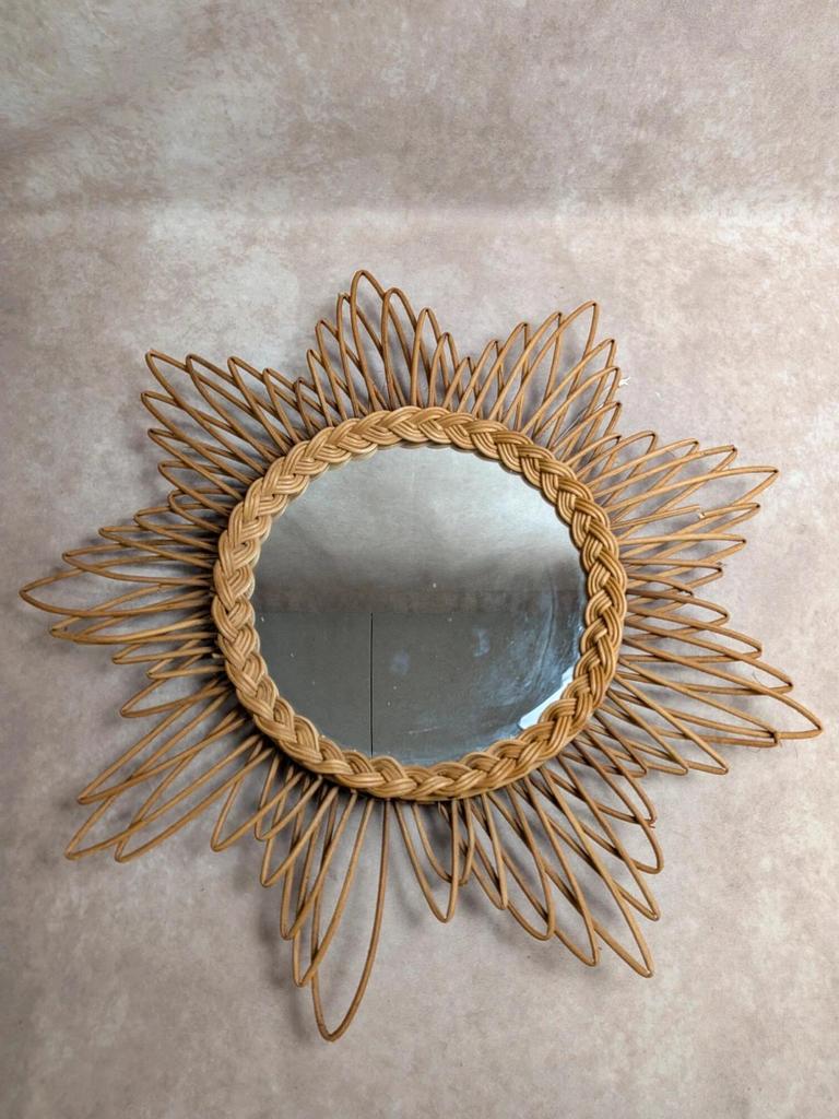 Miroir soleil vintage en rotin tressé années 70