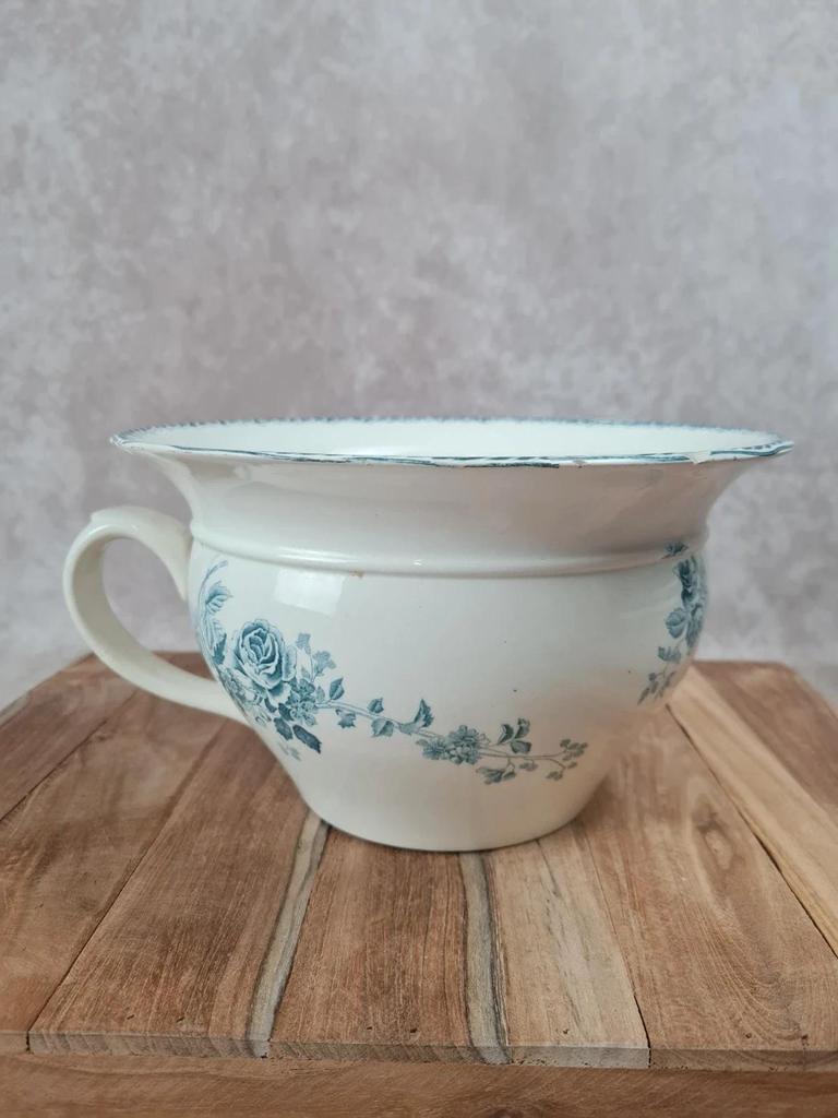 Pot ancien en terre de fer – Boulenger Choisy-le-roi – décor floral bleu « Nantais »