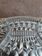 Plat apéritif compartimenté en verre sur plateau métal argenté vintage