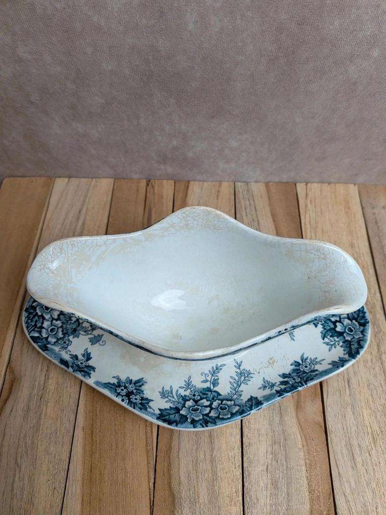 Saucière terre de fer Saint-amand & Hamage Marie-louise