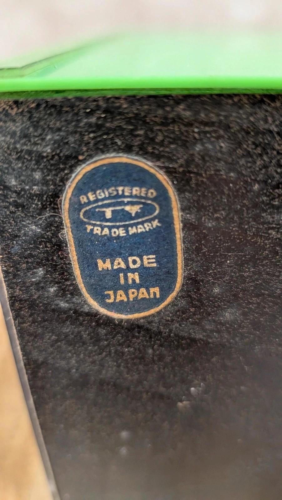Poupée japonaise traditionnelle en boîte – Made in Japan
