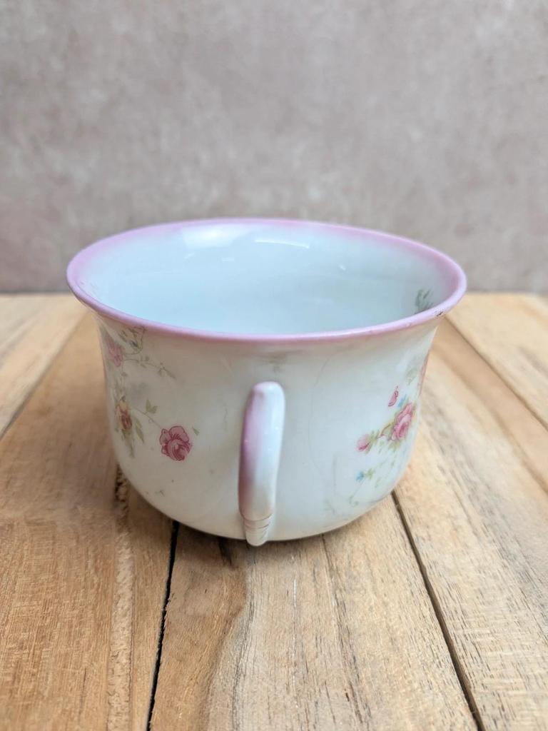 Tasse et soucoupe anciennes en porcelaine de Saxe – La Samaritaine