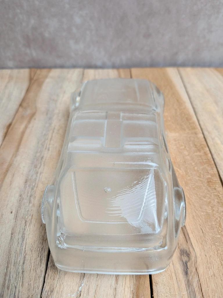 Voiture miniature en verre moulé transparent – Décoration vintage