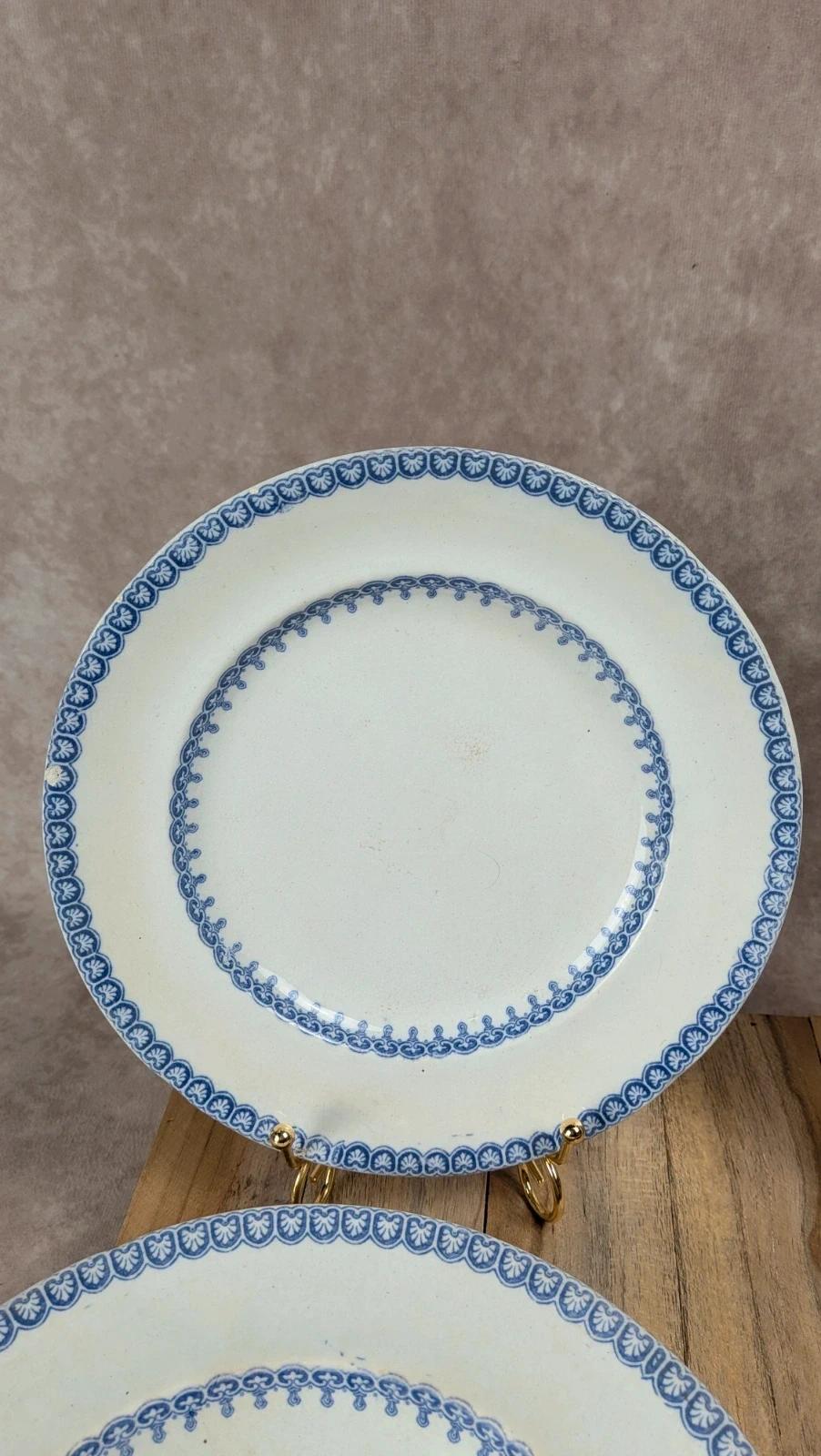Lot de 4 assiettes anglaises anciennes – modèle Etruscan Border