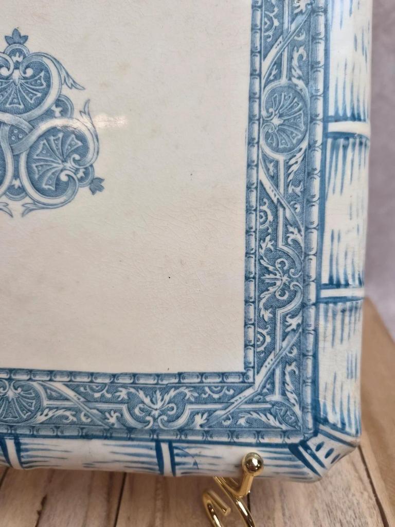 Dessous de plat ancien Creil et Montereau modèle Henry Ii – Terre de fer bleue