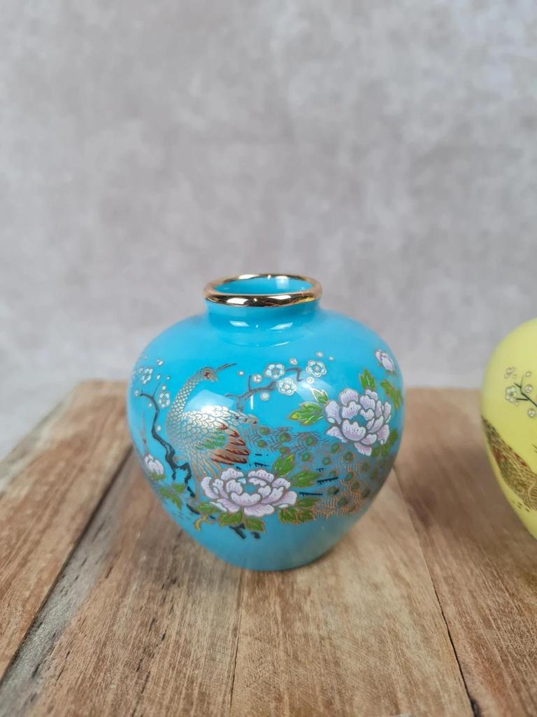 🌸 Paire de mini vases cloisonnés vintage – Décor paons & pivoines