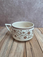 Ancienne tasse à chocolat Sarreguemines – décor abeille – fin Xixe