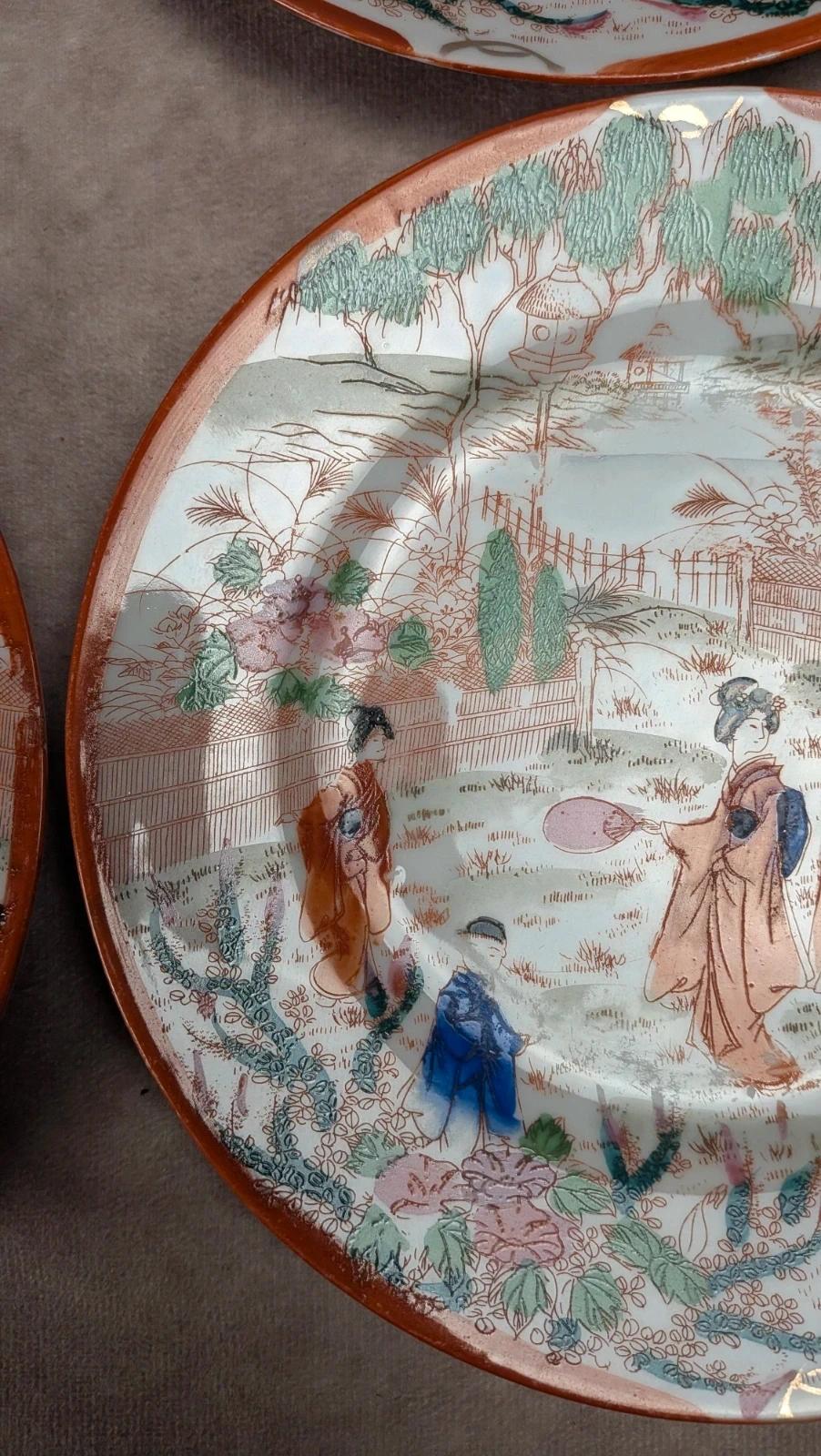 Lot de 9 assiettes + 1 grande assiette style japonais ancien