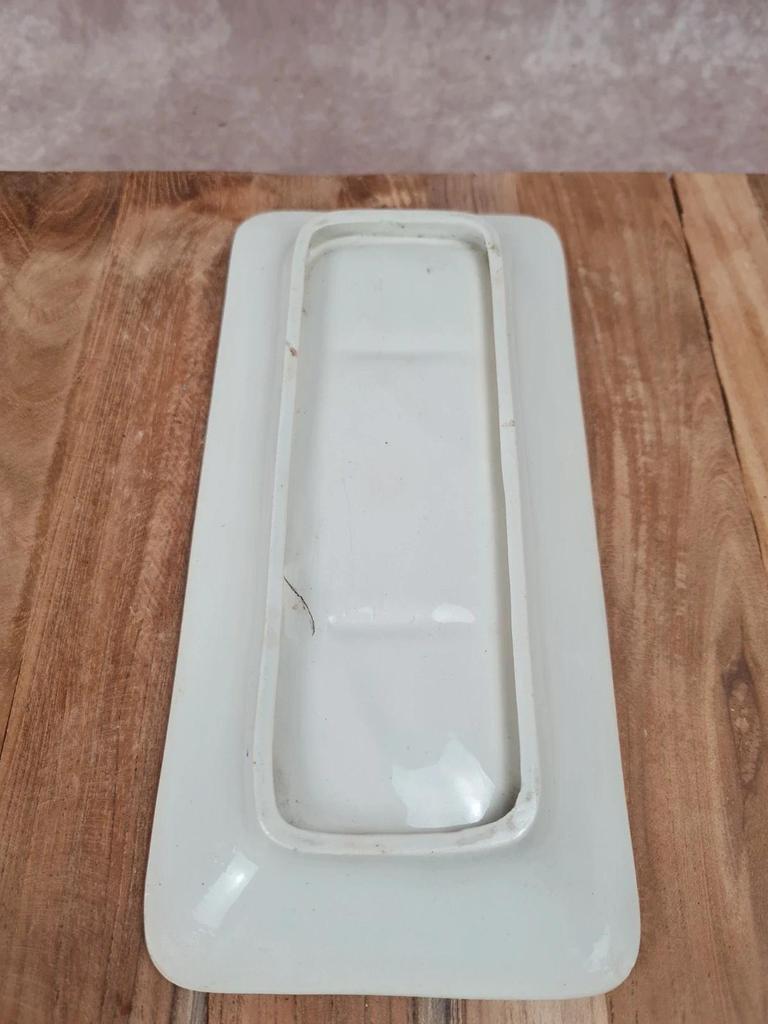 🧼 Ancien porte-peigne ou vide-poches en faïence blanche à décor géométrique noir et ocre