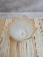 Abat-jour vintage tulipe en pâte de verre dépoli