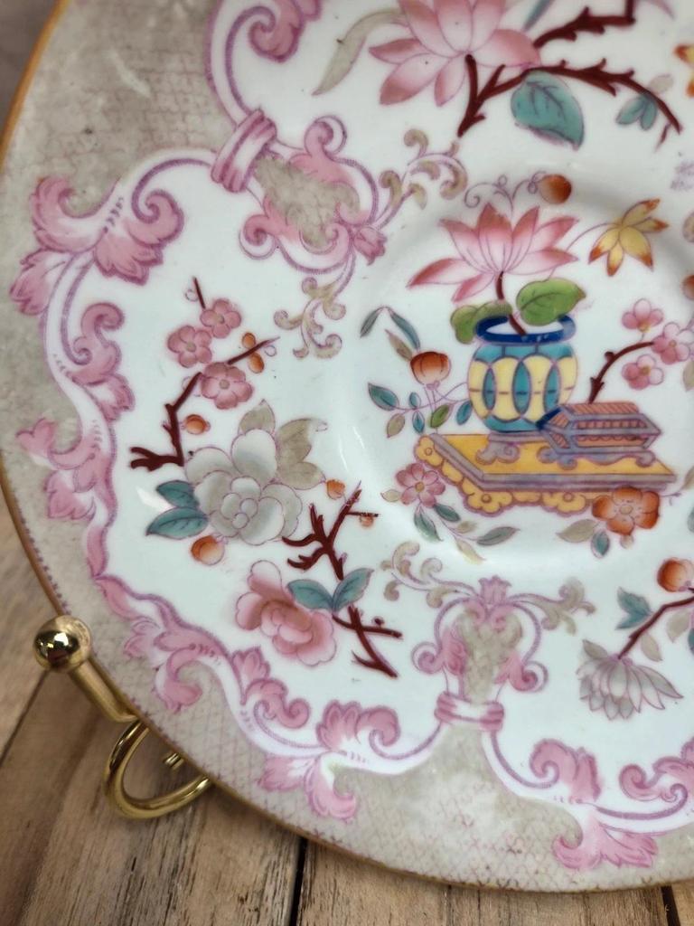 Sous-tasse ancienne Hb English Porcelain – décor floral romantique – porcelaine anglaise