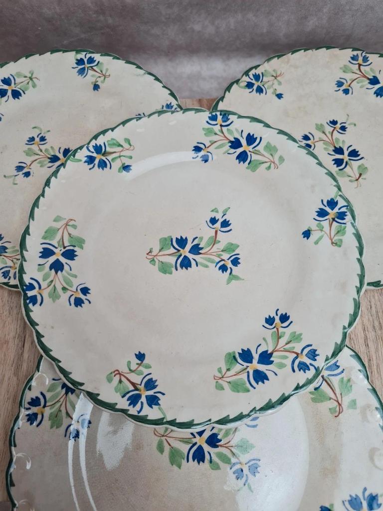 Lot de 4 assiettes à dessert anciennes terre de fer décor floral bleu et vert 🌿