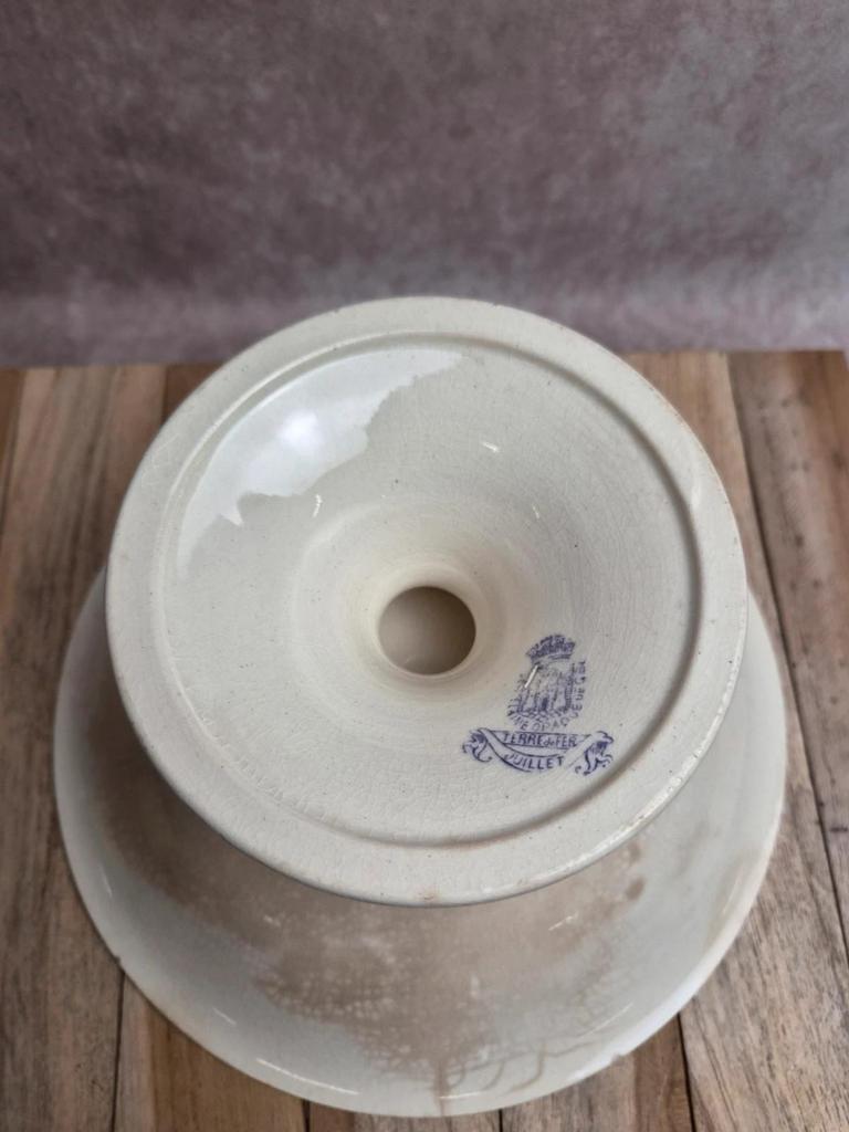 Compotier sur pied ancien Gien Terre de Fer modèle Juillet
