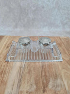 Encrier double ancien en verre moulé, superbe pièce de bureau vintage