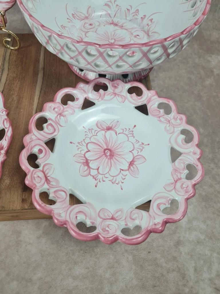 Ensemble ajouré vintage Vestal Portugal – 3 assiettes + saladier