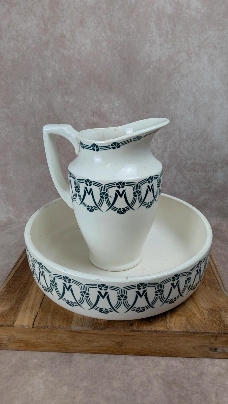 Ensemble de toilette ancien Saint - amand – décor Art Nouveau