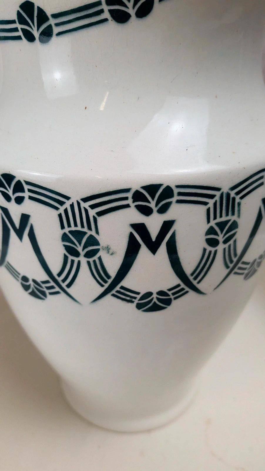 Ensemble de toilette ancien Saint - amand – décor Art Nouveau