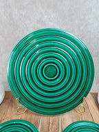 💚 Ensemble Vallauris vert émaillé – centre de table & dessous de bouteille vintage
