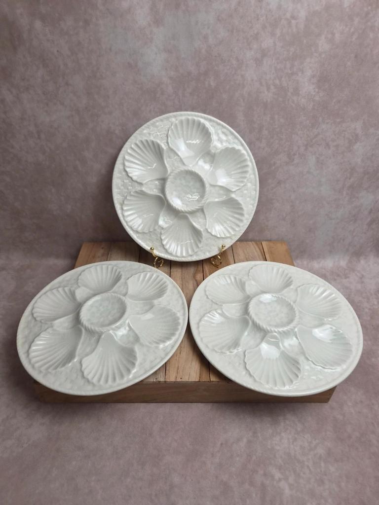Lot de 3 assiettes à huîtres / coquillages Chantilly France – Blanc craquelé