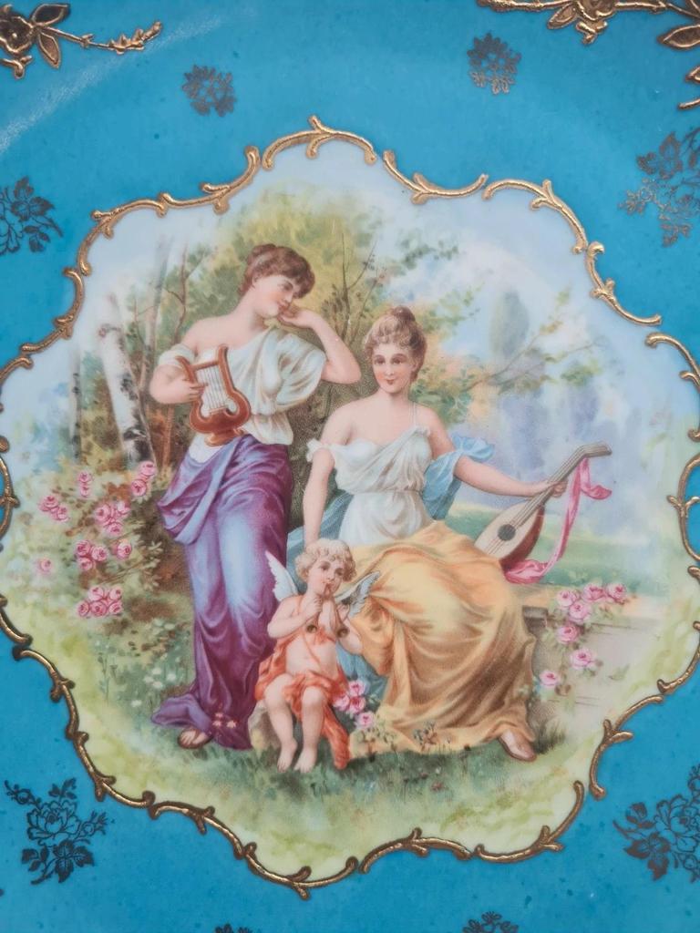 Plat mural ancien porcelaine de Saxe E.s bleu Sèvres décor romantique 29 cm