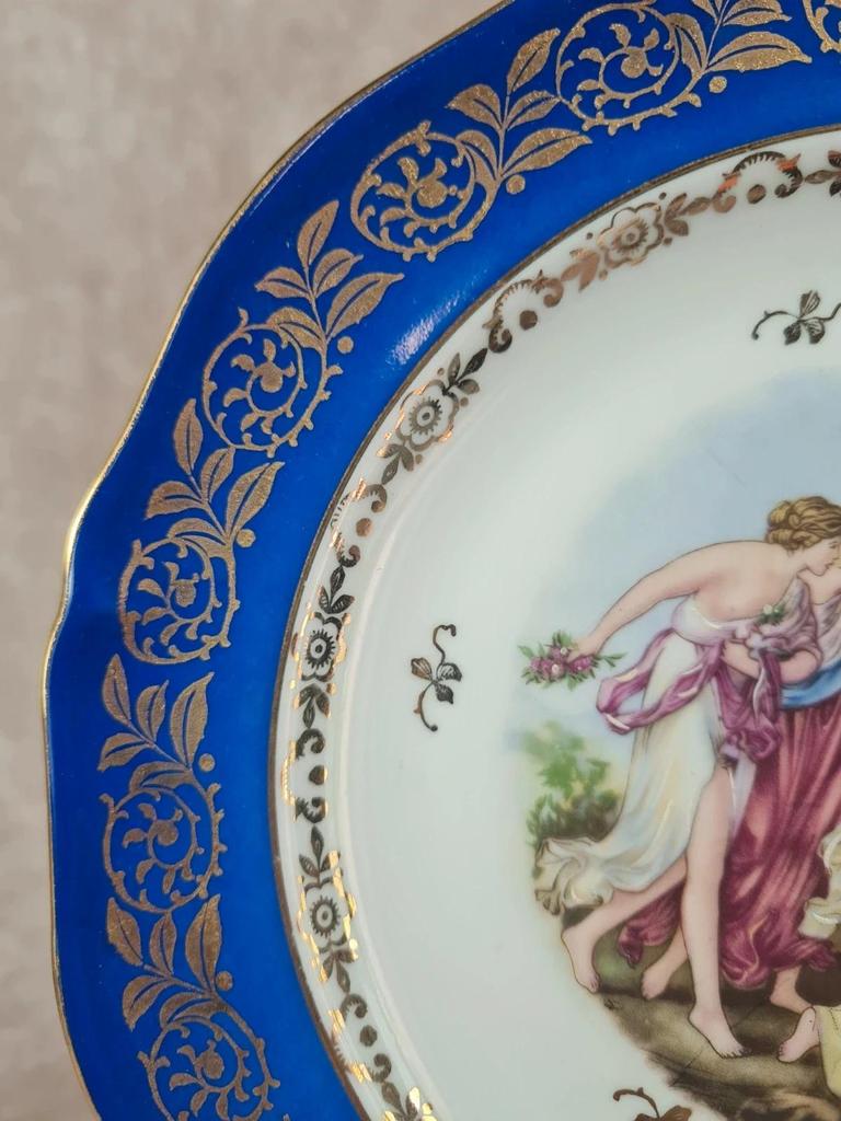 Assiette décorative ancienne – Porcelaine de Limoges Singer, Paris