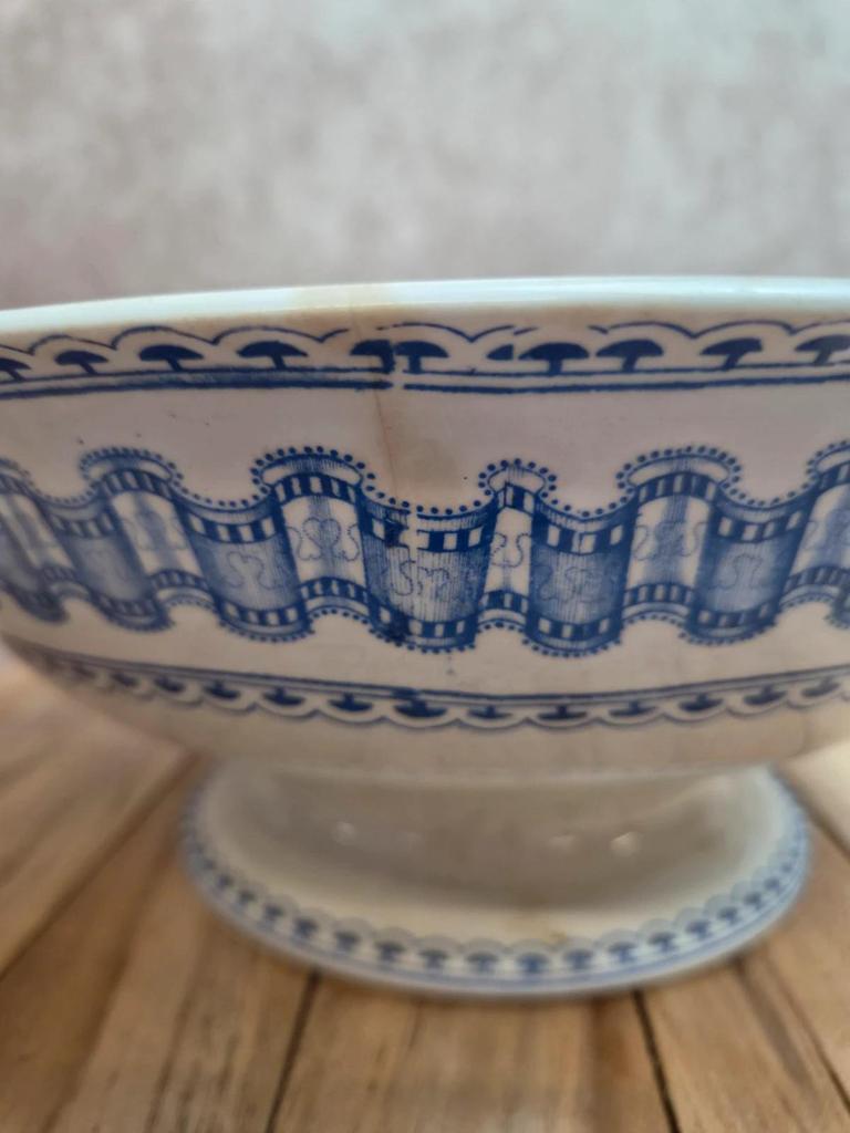 Grand saladier ancien anglais B.p.w.&m. Milan – Terre de fer