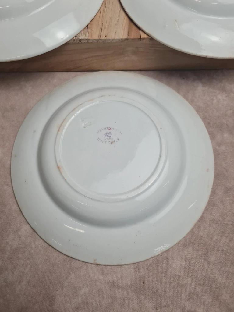 Lot 5 assiettes creuses Terre de Fer Creil & Montereau Service Louis Xv lilas rare