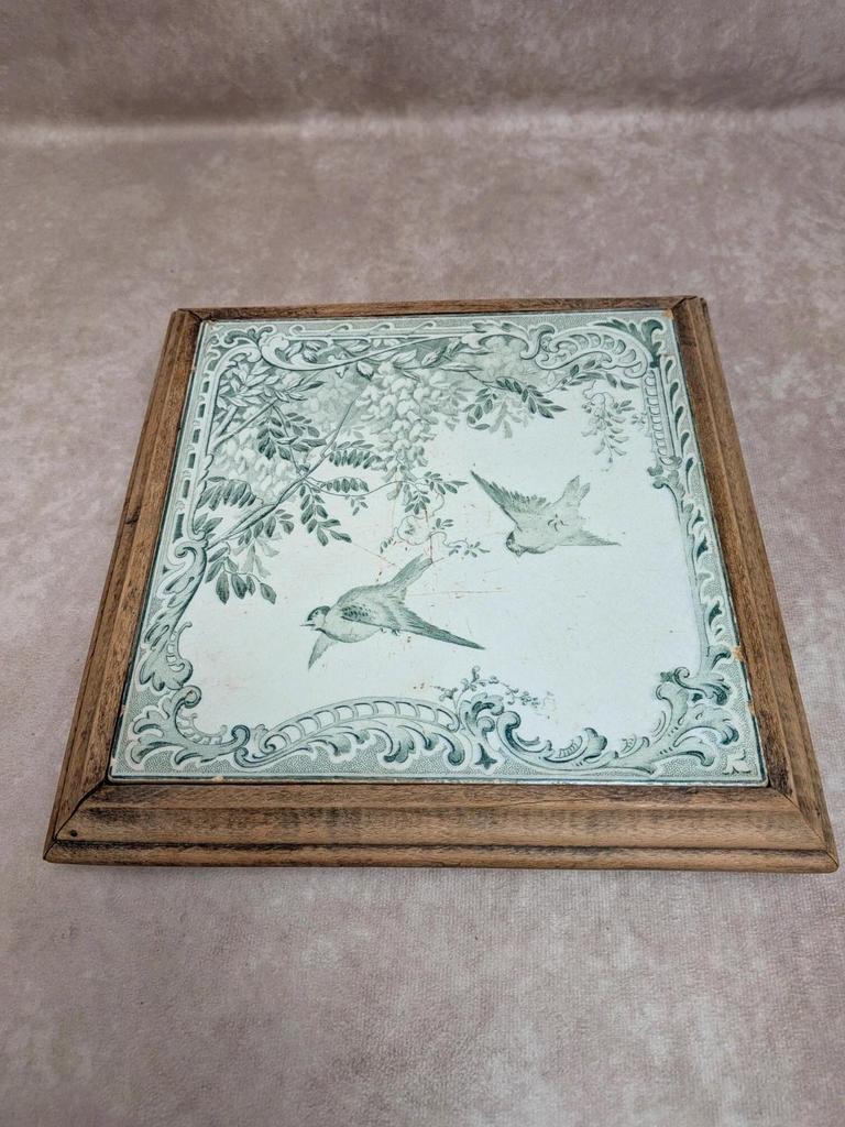 Dessous de plat ancien Terre de Fer Creil et Montereau décor oiseaux