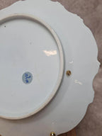 Lot de 2 assiettes anciennes décor japonisant peint main – relief & dorure