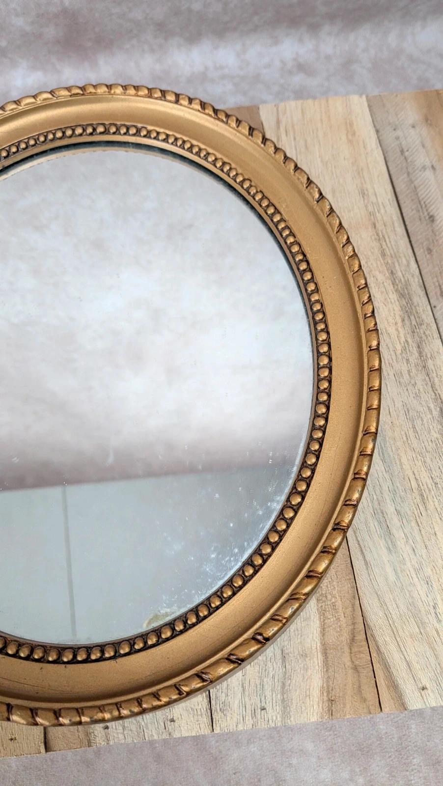 Miroir ovale vintage cadre doré en résine – style ancien
