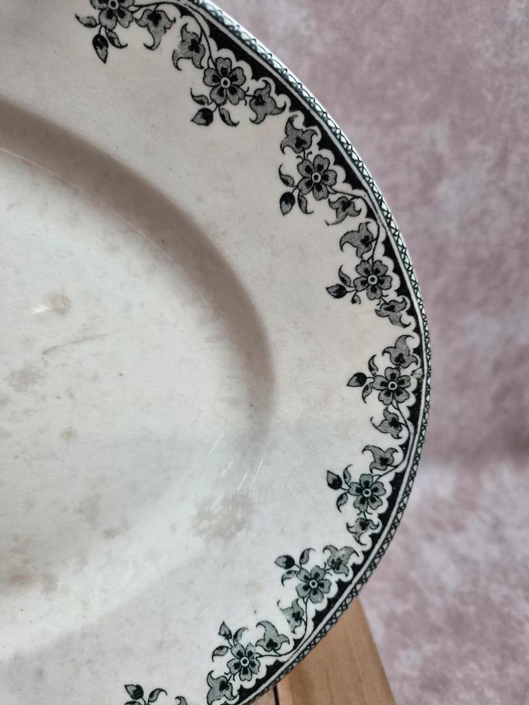 Grand plat ovale Terre de fer Hippolyte Boulenger H.b & Cie Gagny