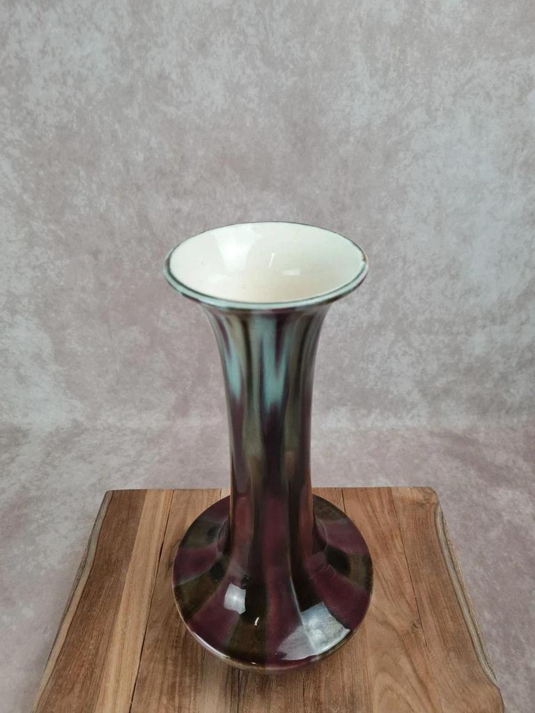 Grand vase ancien Fives-lille – signé Gustave De Bruyne 💐 Émail flammé vert & lie-de-vin