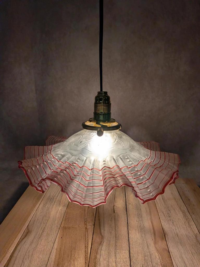 Suspension vintage en verre satiné givré