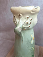Paire de vases Art Nouveau Gustave de Bruyn – Fives-lille – décor iris – 30 cm