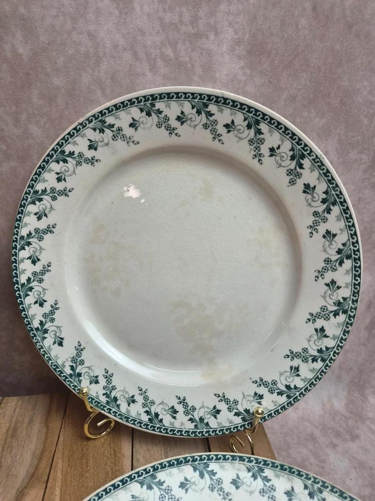 Lot de 6 assiettes plates terre de fer Gien Montigny – décor vert ancien