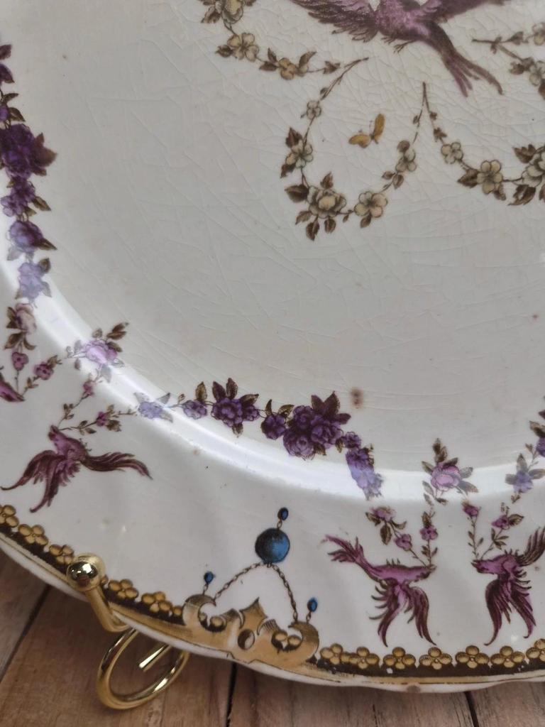 Assiette anglaise ancienne Clarendon P.b.&s – décor oiseaux mauves & fleurs – Oriental Ivory