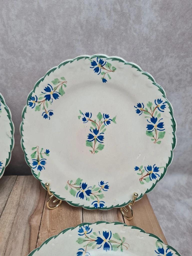 Lot de 4 assiettes à dessert anciennes terre de fer décor floral bleu et vert 🌿
